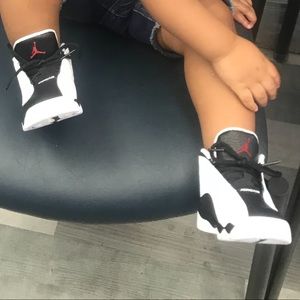 Toddler Jordan size 7c white & black